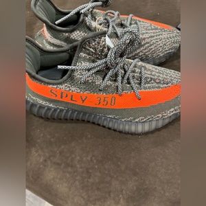BNWT Yeezy Boost 350 v2 grey/orange Mens sz8